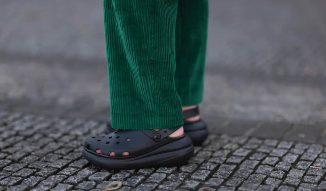 Jakie buty do pracy chodzącej zapewnią Ci komfort i bezpieczeństwo?