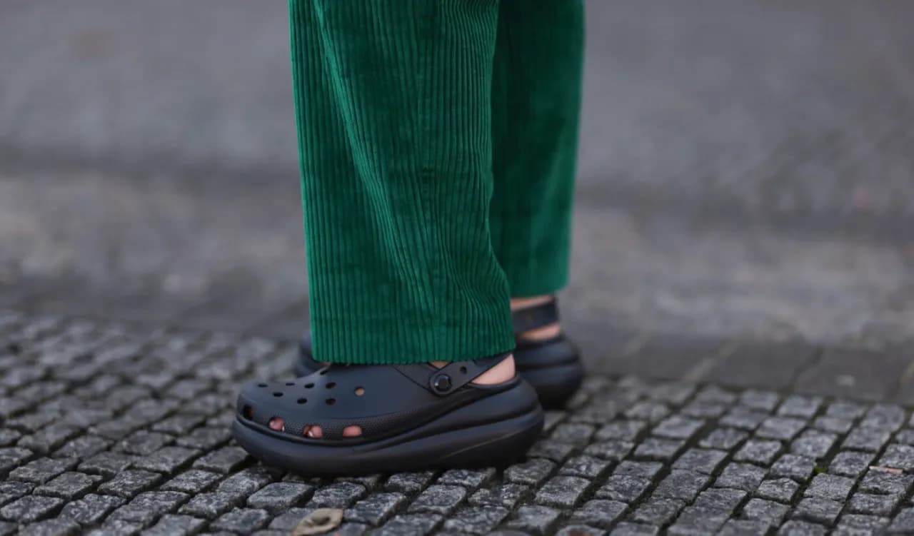 Jakie buty do pracy chodzącej zapewnią Ci komfort i bezpieczeństwo?