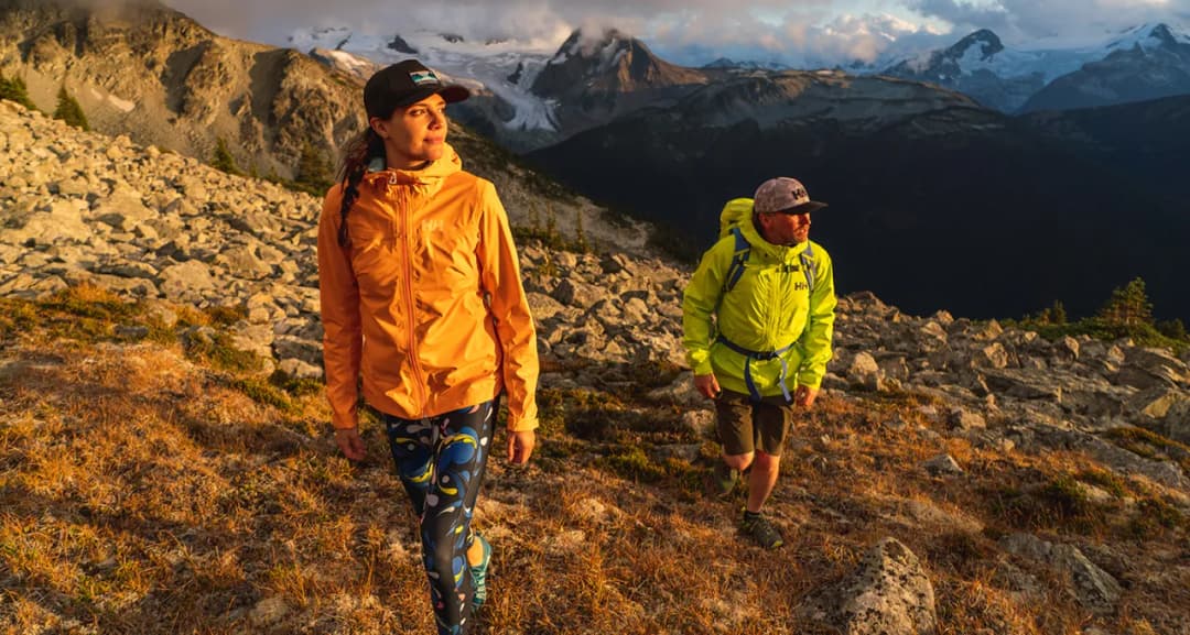 Co ubrać w góry, aby uniknąć zimna i mokrych ubrań?