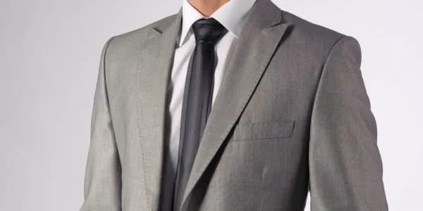 Jak zawiązać krawat windsor - uniknij najczęstszych błędów