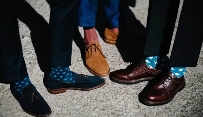 Jak dobrać skarpetki do garnituru, by uniknąć modowych wpadek?