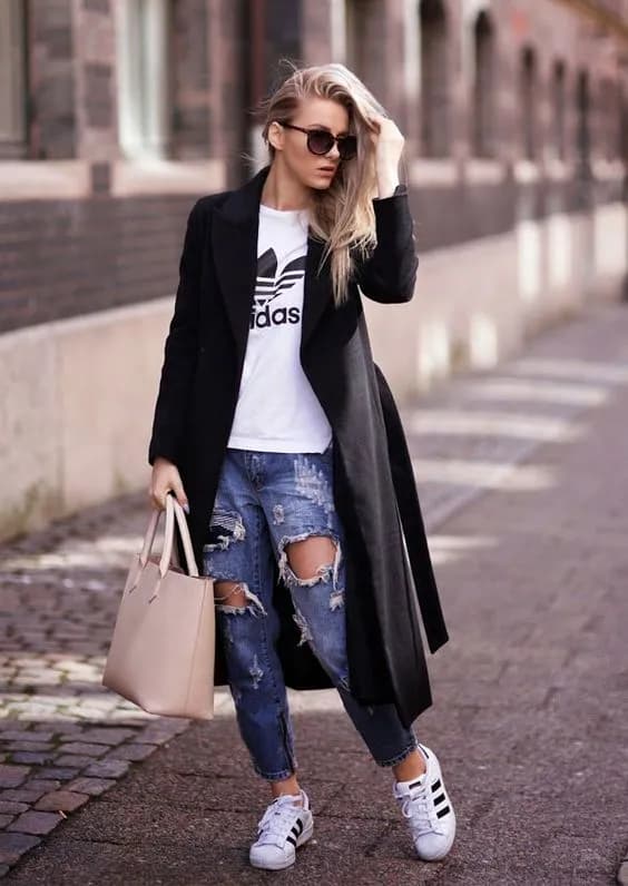 Stylizacje z adidas superstar damskie – modne zestawy na każdą okazję