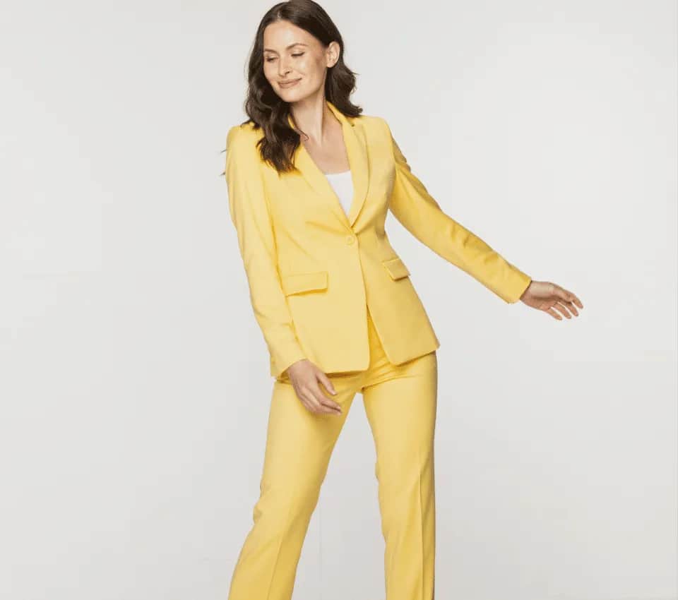 W co się ubrać na 40 urodziny - stylowe pomysły na każdą okazję