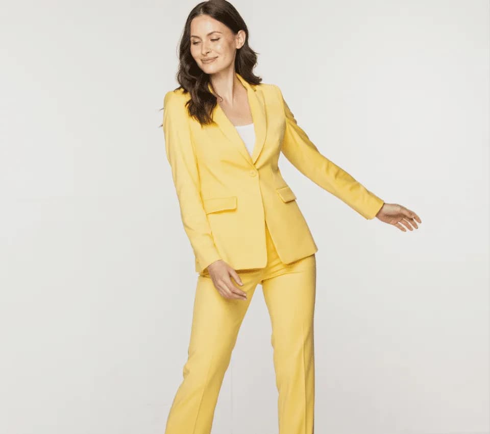 W co się ubrać na 40 urodziny - stylowe pomysły na każdą okazję